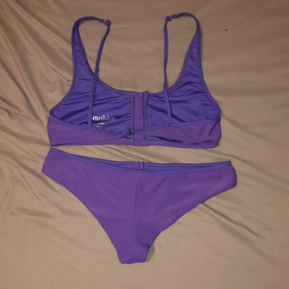 purple bikini - Picture 2 of 4